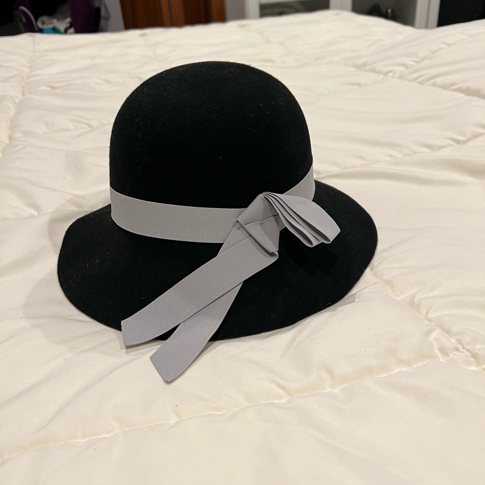 Banana republic hat